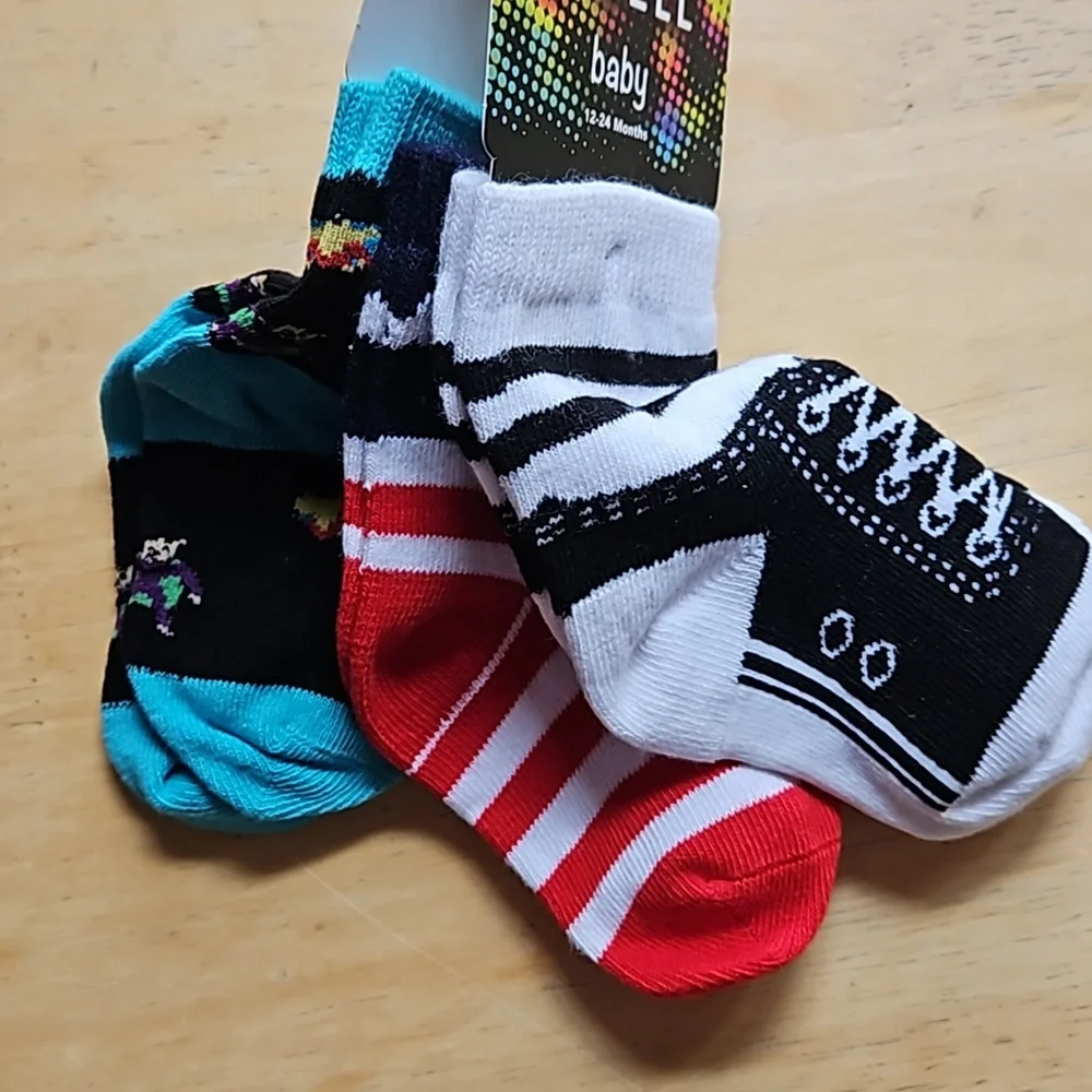 BABY SOCKS